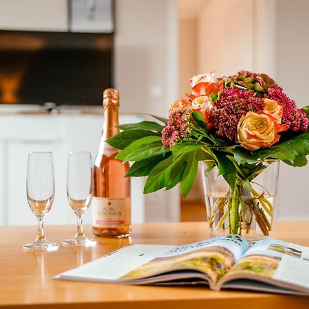 Ferienwohnung Stroenhold เวสเทอร์แลนด์ ภายนอก รูปภาพ